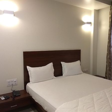Manasi Inn 사타라 외부 사진