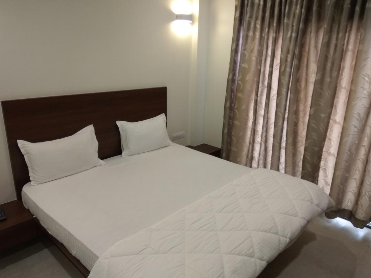 Manasi Inn 사타라 외부 사진