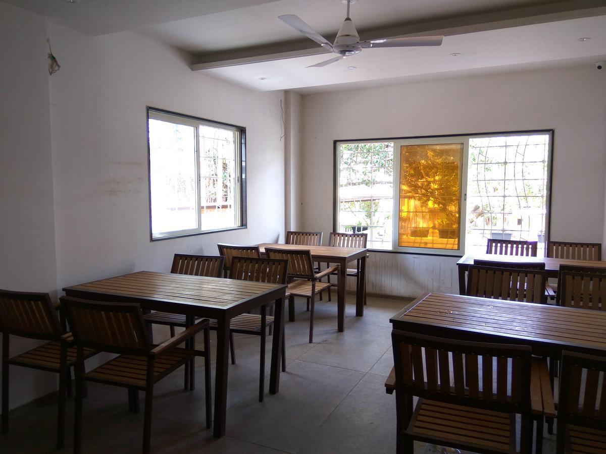 Manasi Inn 사타라 외부 사진