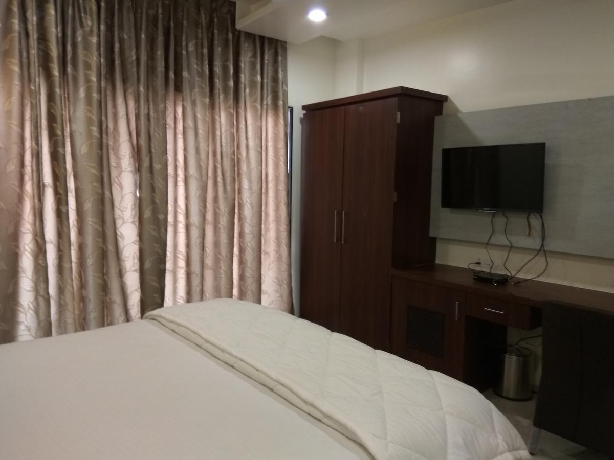 Manasi Inn 사타라 외부 사진
